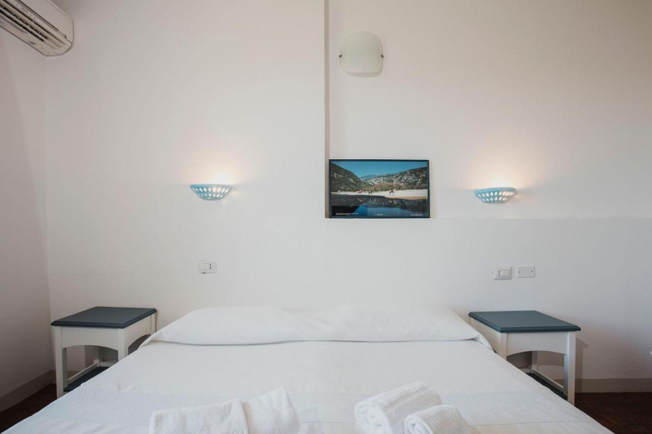 Resort Fior Di Sardegna โปซาดา ภายนอก รูปภาพ